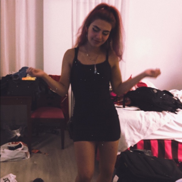 Meet your Posher, Moody - Picture 2 of 9